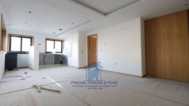 Apartamento T2 Novo- Rio Tinto / Centro