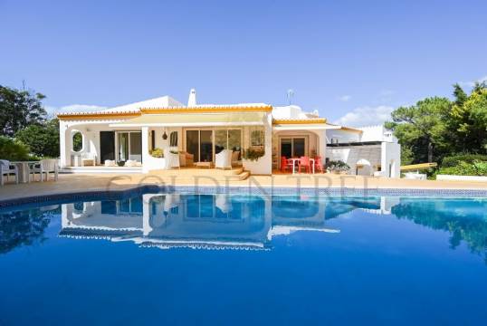 Villa in Loulé