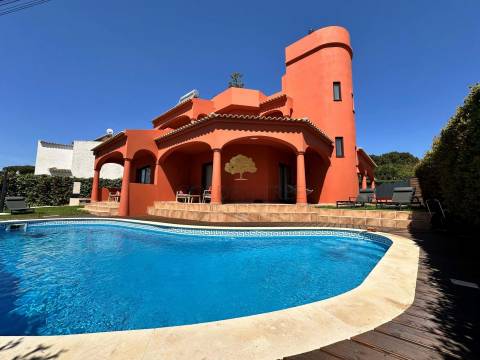 Villa in Loulé