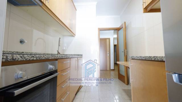 Apartamento T2+1 C/Terraço - Serra do Pilar / V. N. de Gaia