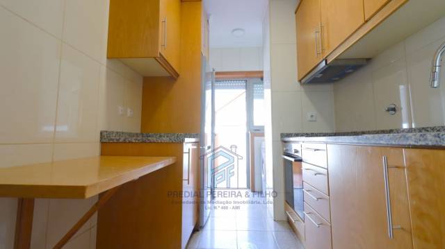 Apartamento T2+1 C/Terraço - Serra do Pilar / V. N. de Gaia
