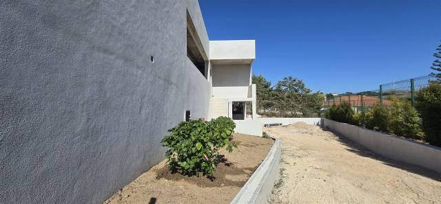 Moradia Térrea de Luxo T4