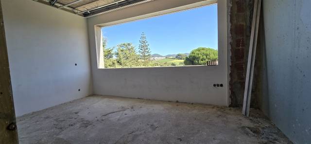Moradia Térrea de Luxo T4