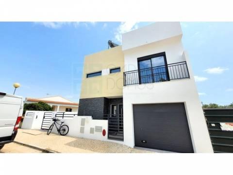 Villa in Vila Real de Santo António