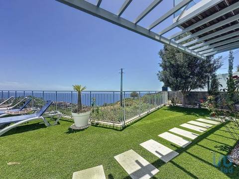 House in Calheta