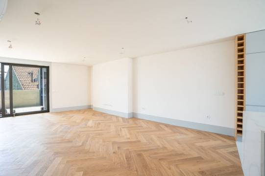 Penthouse T3 Duplex na Baixa do Porto