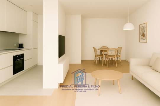 Andar-Moradia T1  Remodelado - Rio Tinto / Venda Nova/ Próx. ás Finanças