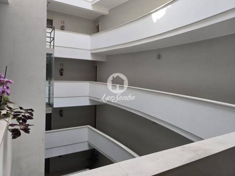 Apartamento T2, Moreira- Maia