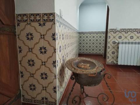 House in Bombarral