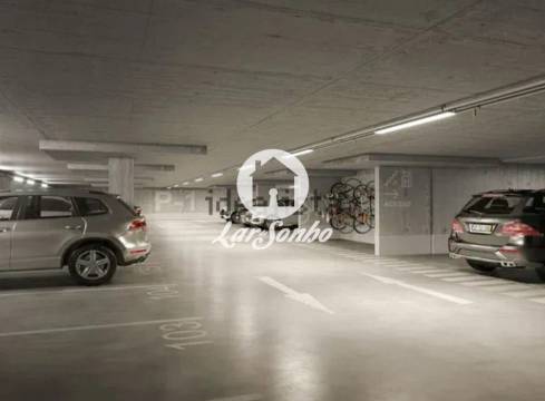 Apartamento T1+1 - Gueifães, Maia