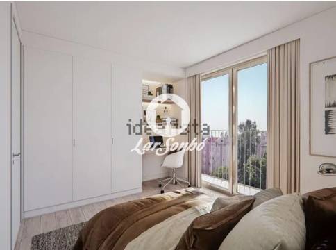 Apartamento T1+1 - Gueifães, Maia
