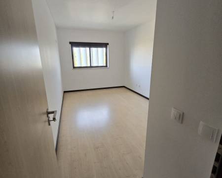 Apartamento T3+2 Duplex de Qualidade Superior - Totalmente Mobilado e Equipado