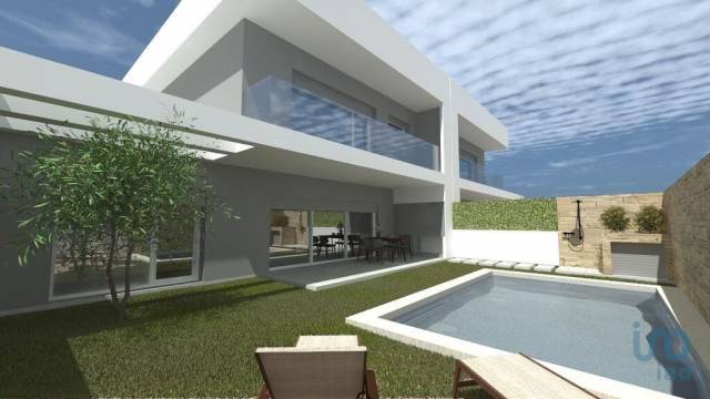 House in Seixal