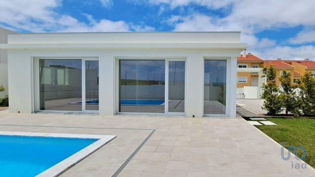 House in Lourinhã