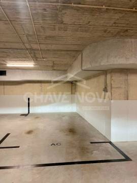 Apartamento T1 a venda na Rua Professor Armando De Castro