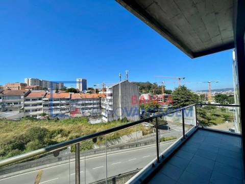 T3 NA PRAÇA DAS FLORES