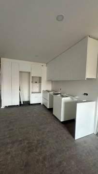 Apartamento T2 Novo c/Piscina e Lugar de Garagem em Canidelo