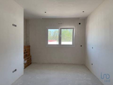 House in Leiria