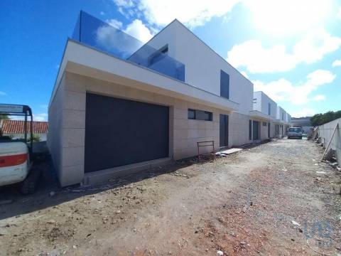 House in Barcelos