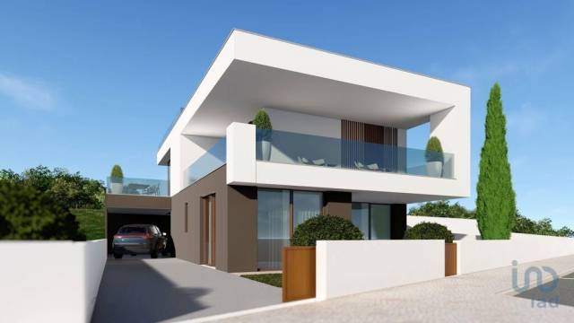 House in Caldas da Rainha