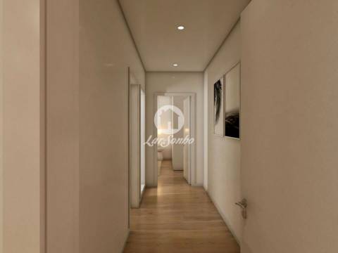 Apartamento T2 Remodelado em Póvoa de Varzim
