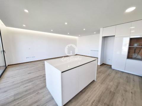 Apartamento T3Como Novo na Póvoa de Varzim