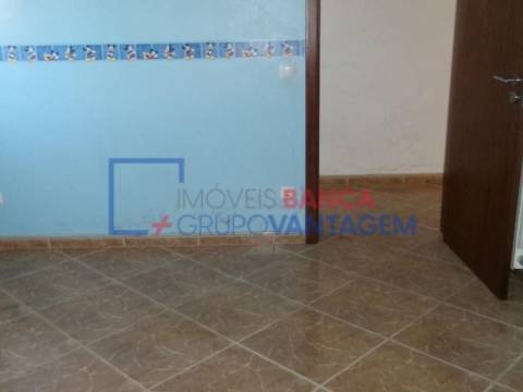 MORADIA T4, CARAPINHEIRA, MONTEMOR-O-VELHO