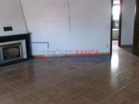 MORADIA T4, CARAPINHEIRA, MONTEMOR-O-VELHO