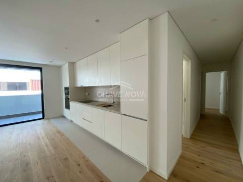 APARTAMENTO T2+1 | 365.000?