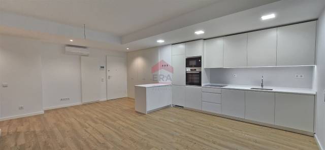 Apartamento T2 Venda em Faro (Sé e São Pedro),Faro