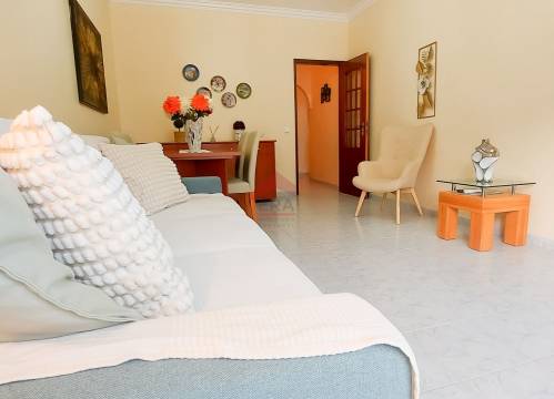 Apartamento T1 Venda em Quarteira,Loulé