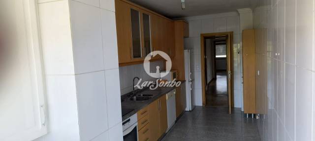 T3 junto ao Metro da Câmara de Matosinhos
