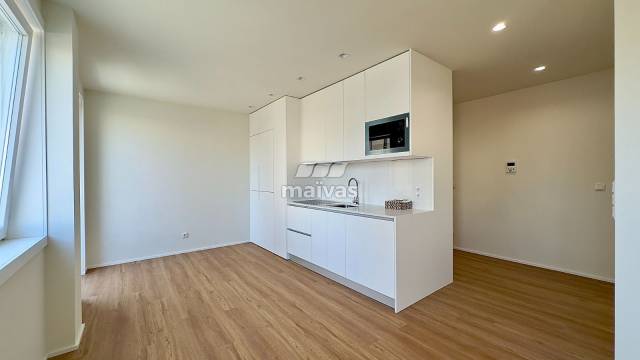 Apartamento T1 Novo