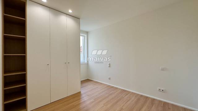 Apartamento T1 Novo
