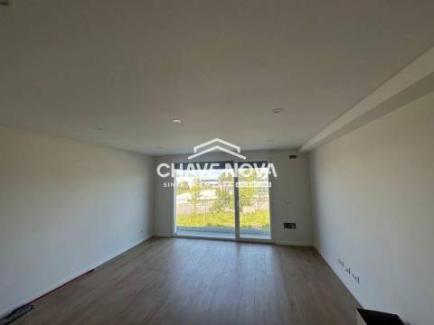 Apartamento T3 - Construção de excelencia no Garden Residence Torres Vedras