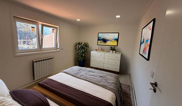 Moradia T4+1 com anexo, forno e churrasqueira, garagem e vistas da Ria de Aveiro