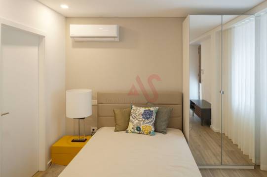 Apartamento T0 Novo em Leça da Palmeira na 2ª Linha do Mar