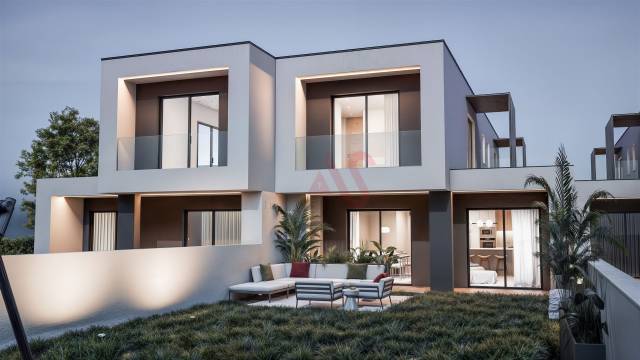 Moradia T3 em construção no empreendimento Residências Outeiro Park em Regilde, Felgueiras