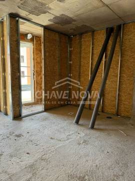 Apartamento T1 novo em São Bernardo  249.500€