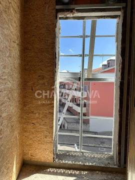 Apartamento T1 novo em São Bernardo  249.500€