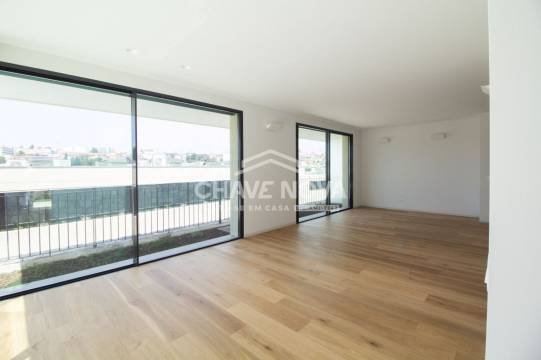 Apartamento T3 Duplex- Quinta São Marcos, Vila Nova de Gaia - Porto