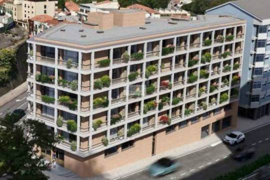 Apartamento T2+1 com 2 suites e varanda em construção no Bonfim