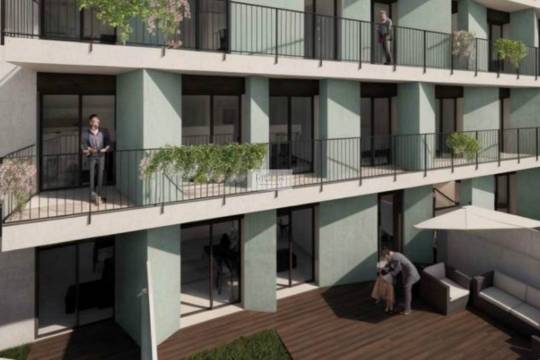 Apartamento T2 com terraço, varanda e garagem ao Pólo Universitário