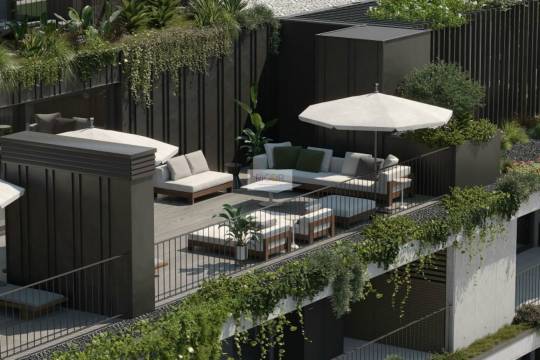 Apartamento T4 com varanda e 3 suites em condomínio privado com piscina