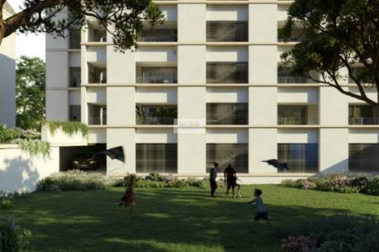 Apartamento T2 com varanda em construção ao Parque do Covelo.