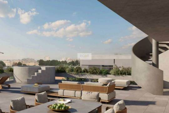 Apartamento T3 com jardim em construção à Boavista