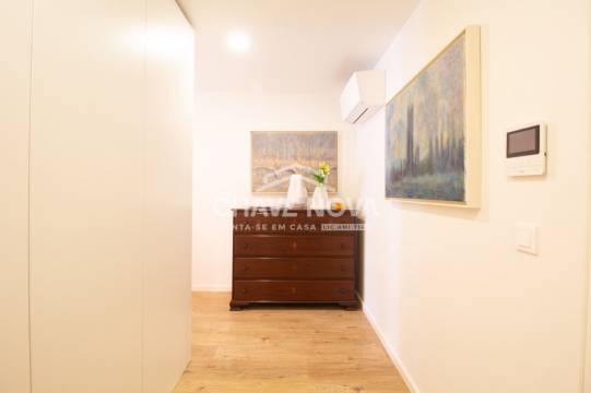 Apartamento T2 como novo com terraço- Douro Heritage Residence, Vila Nova de Gaia
