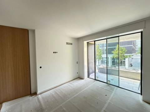 T2 Novo com Varanda e Garagem Matosinhos Sul - Junto à Praia