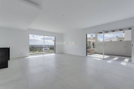Moradia T4 Venda em Mexilhoeira Grande,Portimão