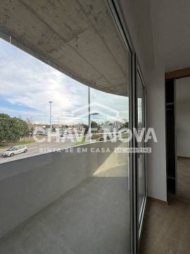 Arrendamento T1 c/lugar de garagem no Porto